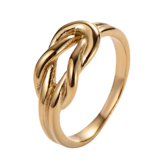 ‘Knot Elegance’ Gold Ring