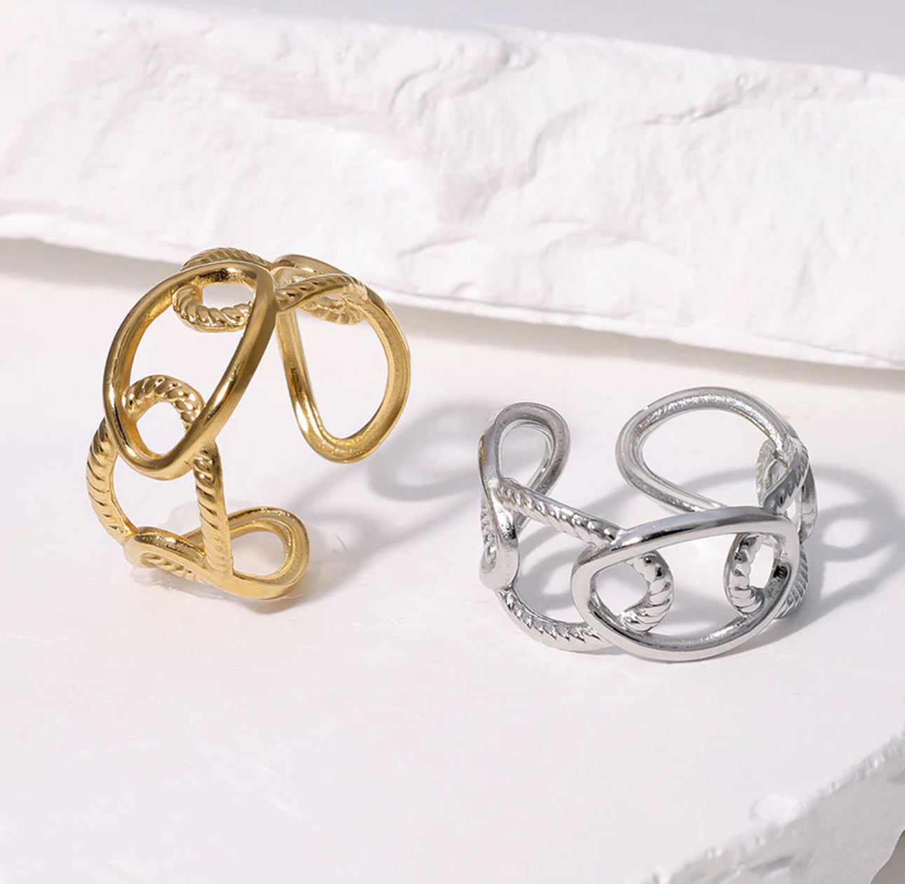 Flavia Adjustable Ring