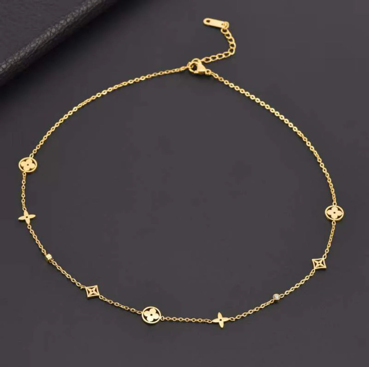 ‘Nia’ Gold Plated Necklace