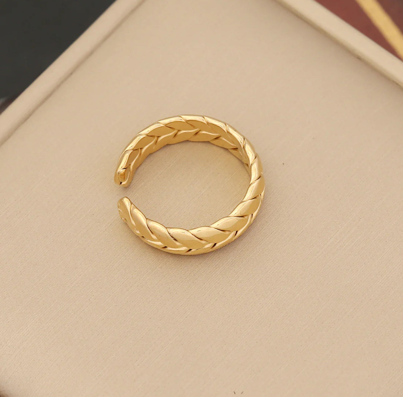 Alia Gold Ring